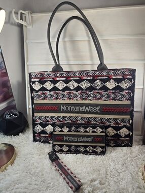 Montana West Black, Cream & Red Aztec Boho Ethnic print Tote with Wristlet